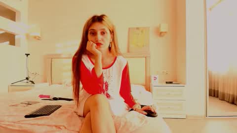 marya442004 online show from 11/17/25, 01:17