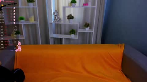 Mary online show from 03/23/26, 08:18