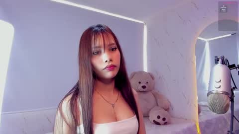 Snapshot of marycollinss chatting on 03/05/25, 05:50 Mary online show from 03/05/25, 05:50