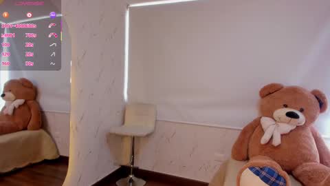 Snapshot of marycollinss chatting on 10/07/25, 02:25 Mary online show from 10/07/25, 02:25