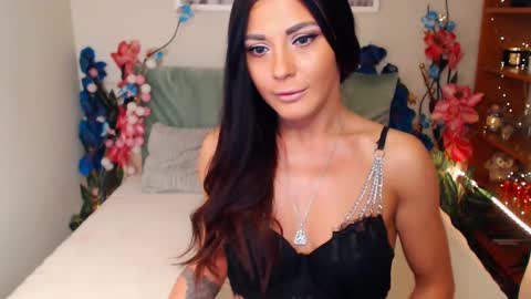 Snapshot of marydash chatting on 02/21/25, 04:29 Mary online show from 02/21/25, 04:29