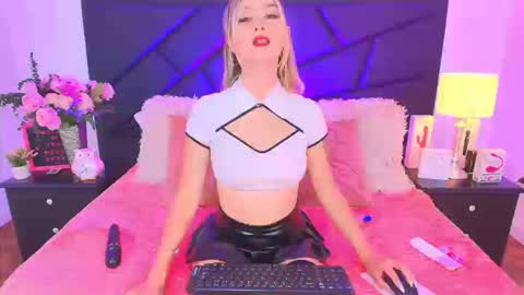       online show from 09/09/25, 08:41