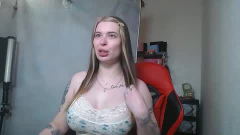 maryh0tlove online show from 05/12/26, 10:34