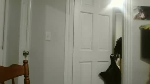 maryjaneflowers online show from 12/09/24, 10:00