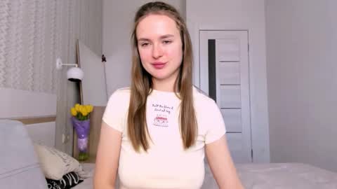 Mari online show from 03/12/26, 07:25