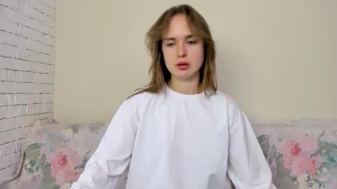 Mari online show from 03/19/26, 07:12