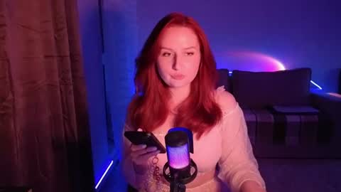Snapshot of maryleesa chatting on 07/11/26, 08:55 SirenVictoria online show from 07/11/26, 08:55