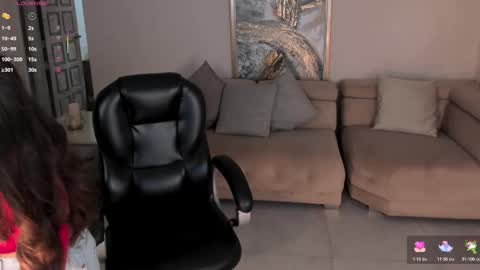  Mary  online show from 11/05/25, 12:16