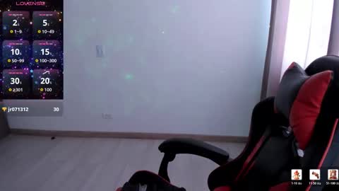 Dulce Maria online show from 02/23/26, 05:43