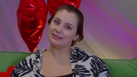 MaryMurrays online show from 02/25/25, 03:52