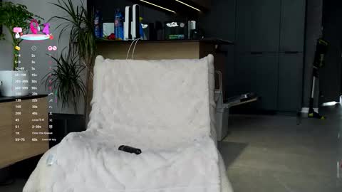 Marina online show from 10/30/25, 10:38