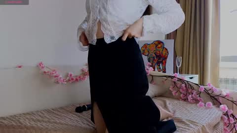 Snapshot of maryrosejansson chatting on 05/25/26, 03:12 Hi Im Olivia Im new here3 online show from 05/25/26, 03:12