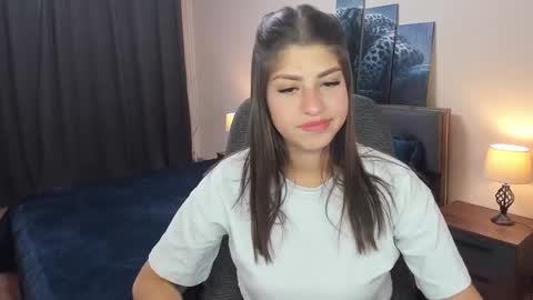 Snapshot of marysax chatting on 03/10/25, 05:29 MarySax online show from 03/10/25, 05:29