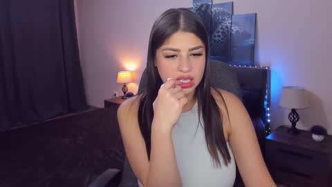 Snapshot of marysax chatting on 12/01/25, 06:02 MarySax online show from 12/01/25, 06:02