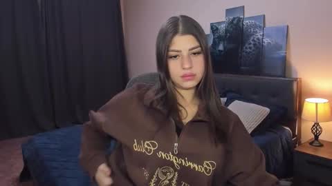 Snapshot of marysax chatting on 12/18/25, 03:51 MarySax online show from 12/18/25, 03:51