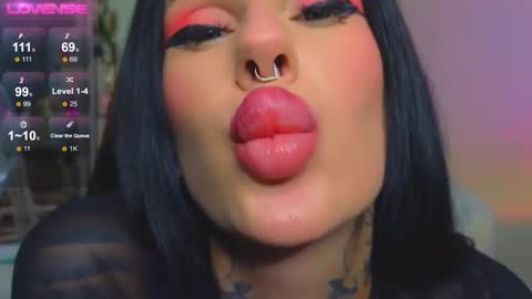 Mary online show from 02/21/25, 02:28