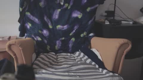 masachusset online show from 11/17/25, 06:19