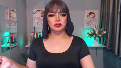 Snapshot of masarapkahitwalang_sauce18 chatting on 01/25/25, 01:08 VALE online show from 01/25/25, 01:08