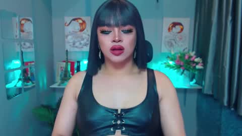 Snapshot of masarapkahitwalang_sauce18 chatting on 02/01/25, 12:47 VALE online show from 02/01/25, 12:47