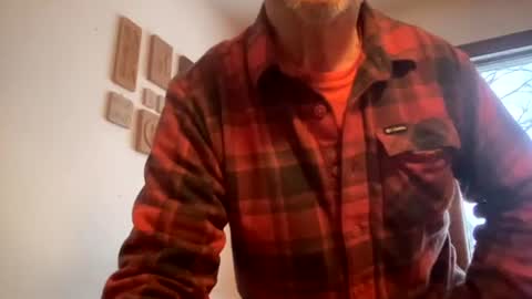 Snapshot of mascjo chatting on 02/17/25, 10:14 mascjo online show from 02/17/25, 10:14