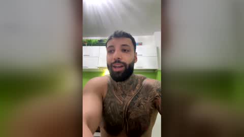 Snapshot of masculineguy69 chatting on 05/03/26, 02:28 masculineguy69 online show from 05/03/26, 02:28