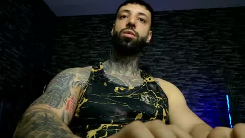 Snapshot of masculineguy69 chatting on 05/06/26, 06:02 masculineguy69 online show from 05/06/26, 06:02