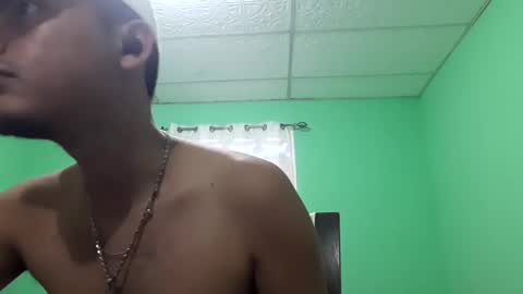 Snapshot of maserati120 chatting on 02/23/25, 08:22 Max online show from 02/23/25, 08:22