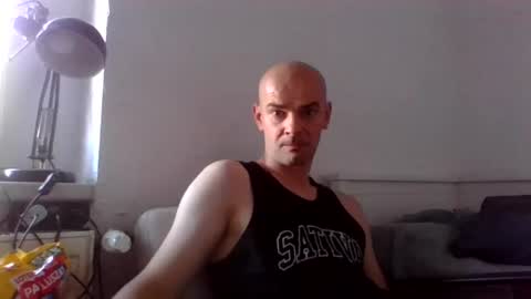Snapshot of maserstti chatting on 06/24/26, 04:06 maserstti online show from 06/24/26, 04:06