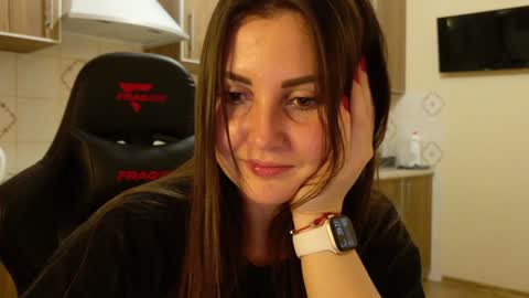 Snapshot of masha_queen chatting on 02/04/25, 06:27 Masha online show from 02/04/25, 06:27