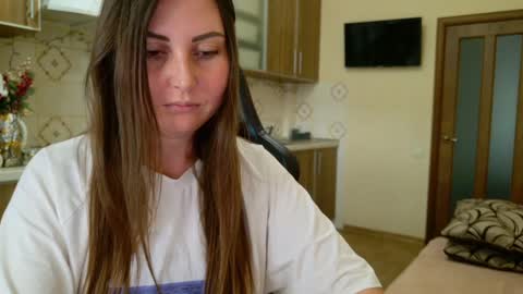 Snapshot of masha_queen chatting on 04/16/26, 04:19 Masha online show from 04/16/26, 04:19