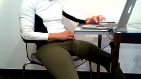 Mask07 online show from 09/09/25, 04:17