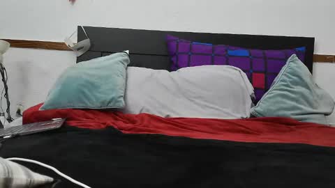 Snapshot of maskbaby2 chatting on 03/01/25, 07:04 greenhot2 online show from 03/01/25, 07:04