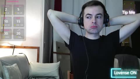 Snapshot of maskbaby2 chatting on 02/12/26, 08:48 greenhot2 online show from 02/12/26, 08:48