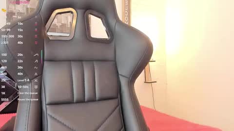 Scarlet  online show from 02/03/26, 07:19