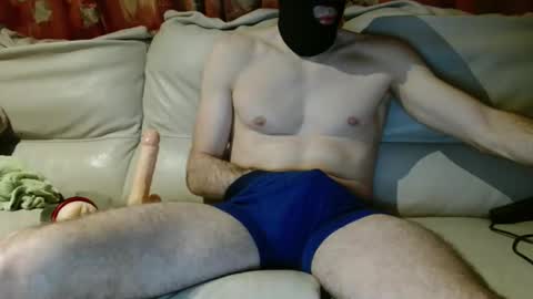 Snapshot of maskedhornyman chatting on 01/14/26, 10:25 maskedhornyman online show from 01/14/26, 10:25