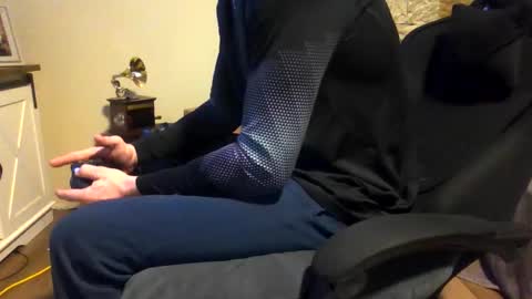 maskedyogaman online show from 12/23/25, 03:15