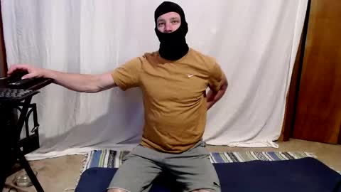 maskedyogaman online show from 05/06/26, 02:08
