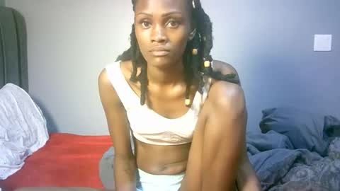 Snapshot of maskgang001 chatting on 09/25/25, 02:48 maskgang001 online show from 09/25/25, 02:48