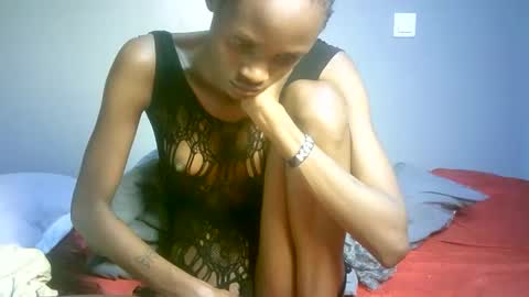 Snapshot of maskgang001 chatting on 11/08/25, 02:12 maskgang001 online show from 11/08/25, 02:12