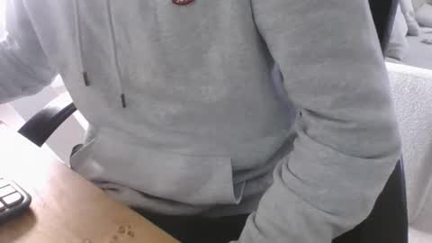 Snapshot of maskime59 chatting on 12/01/25, 09:25 maskime59 online show from 12/01/25, 09:25