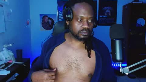 Maskmind online show from 03/10/25, 02:48