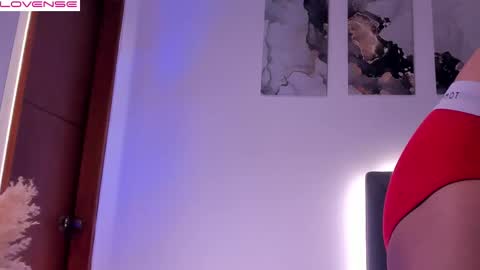 Mason Bennet online show from 10/18/25, 10:43