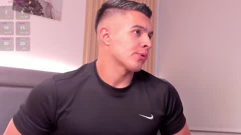 Mason Bennet online show from 03/25/26, 08:59