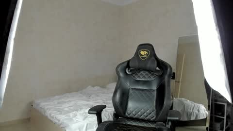 Mason online show from 01/28/25, 07:43