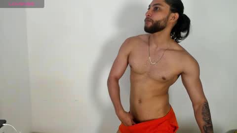 Snapshot of massatgeserotics chatting on 12/27/24, 09:43 I Am Odin online show from 12/27/24, 09:43