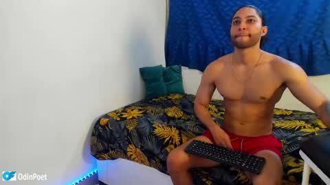 Snapshot of massatgeserotics chatting on 01/09/25, 12:35 I Am Odin online show from 01/09/25, 12:35