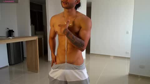 Snapshot of massatgeserotics chatting on 02/16/25, 09:27 I Am Odin online show from 02/16/25, 09:27