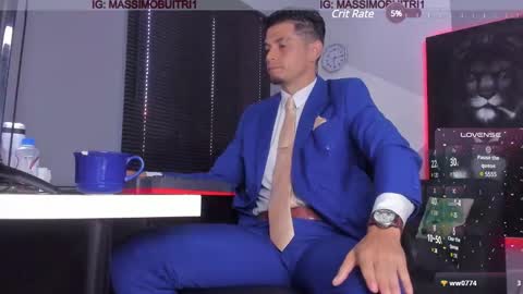 I am Massimo online show from 01/12/25, 01:16