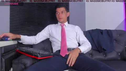 I am Massimo online show from 04/13/26, 12:49