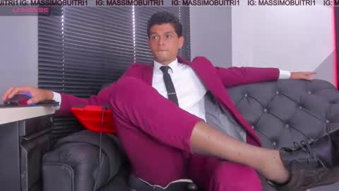I am Massimo online show from 05/11/26, 02:45